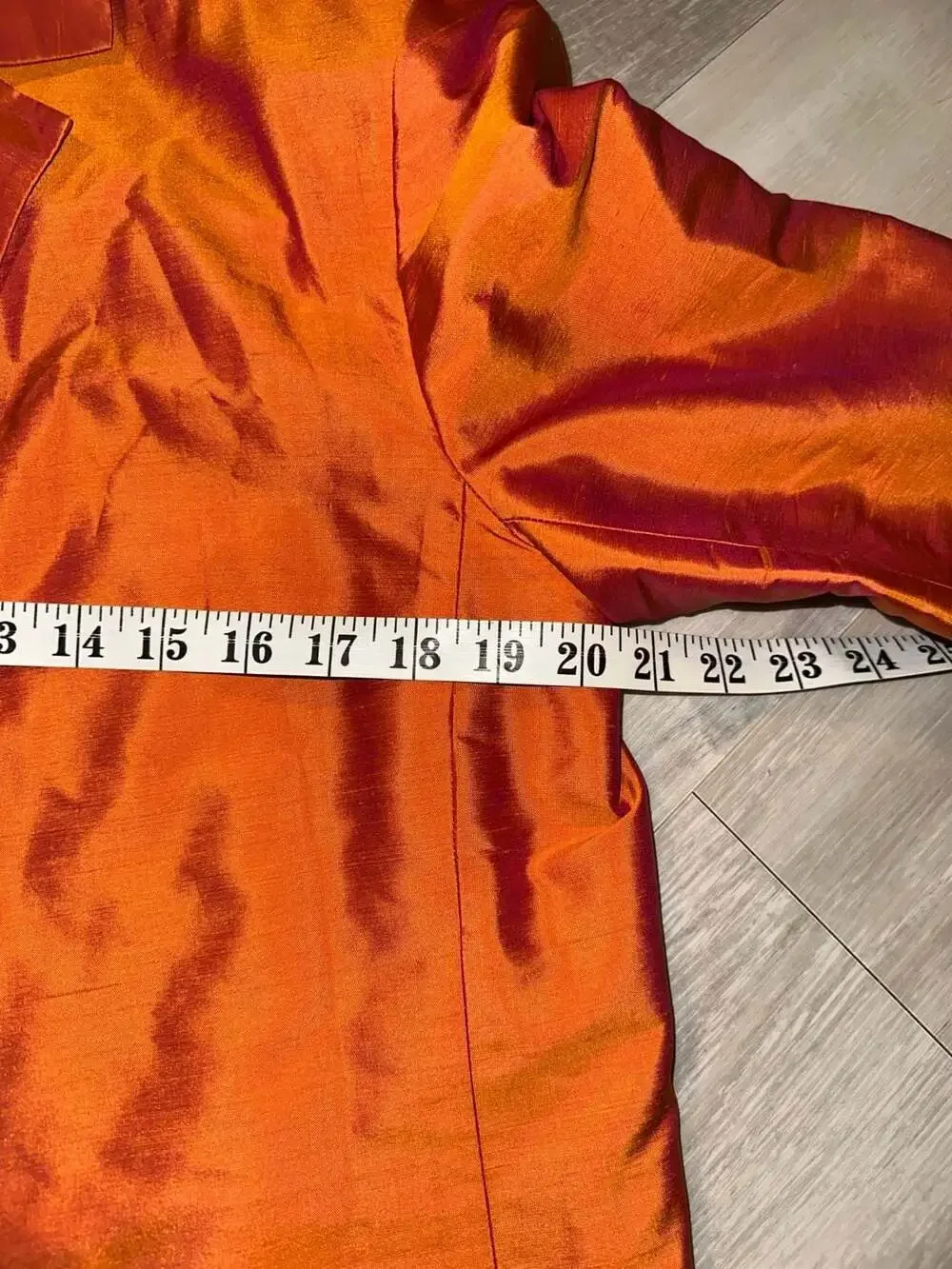 Saks Fifth Avenue Folio Collection Vintage 100% Silk Orange Blazer Jacket Women